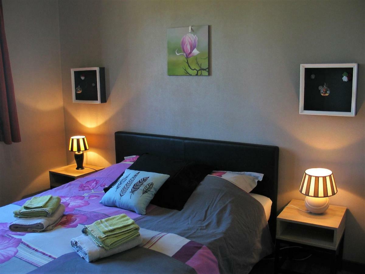 La Cheneraie Bed & Breakfast Payrac ภายนอก รูปภาพ